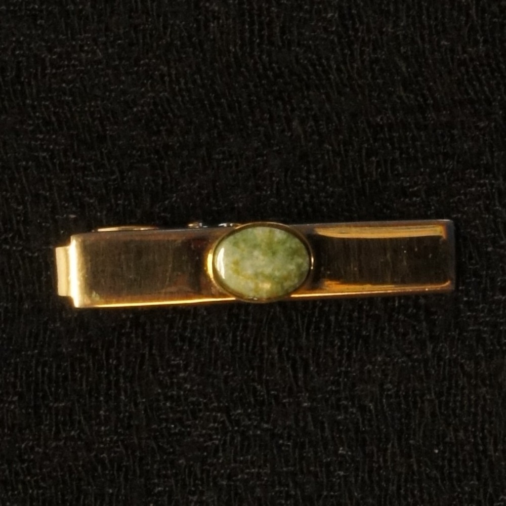 Vintage Tie Clip Gold Tone‎ Green Stone Inlay Bar Classic Tie Bar